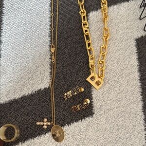 & Other Stories Gold Chunky Chain Necklace